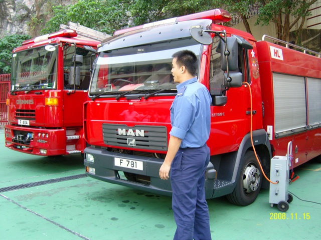 (9)消防車有什麼功能，請讓我一一介紹。